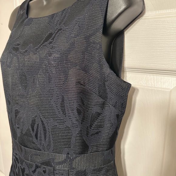 Banana Republic Black Baroque Dress - Size 6 - Picture 3 of 8